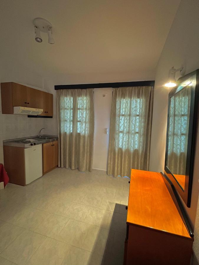 Ardani Bay Studios Amoopi Exterior photo