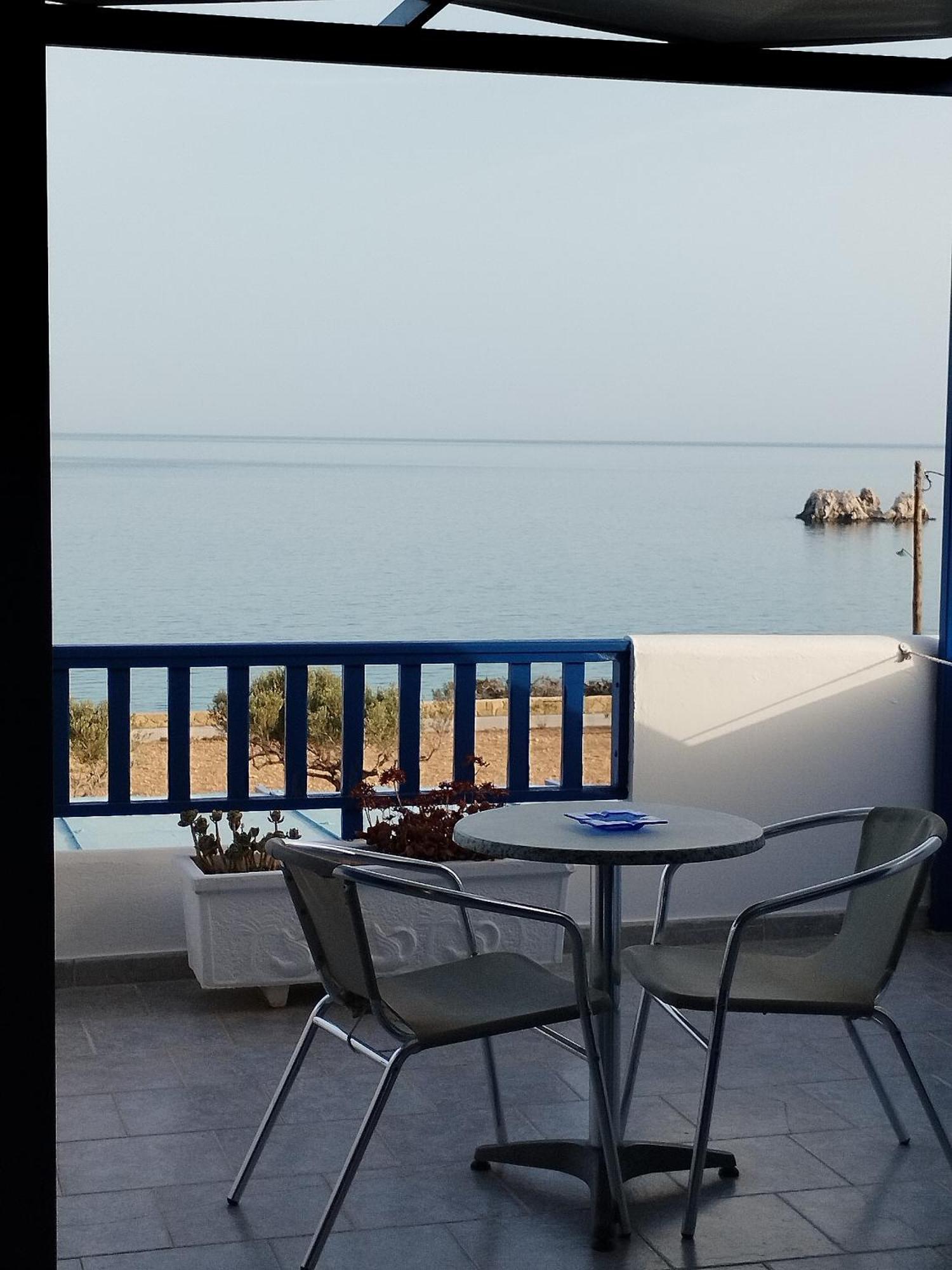 Ardani Bay Studios Amoopi Exterior photo