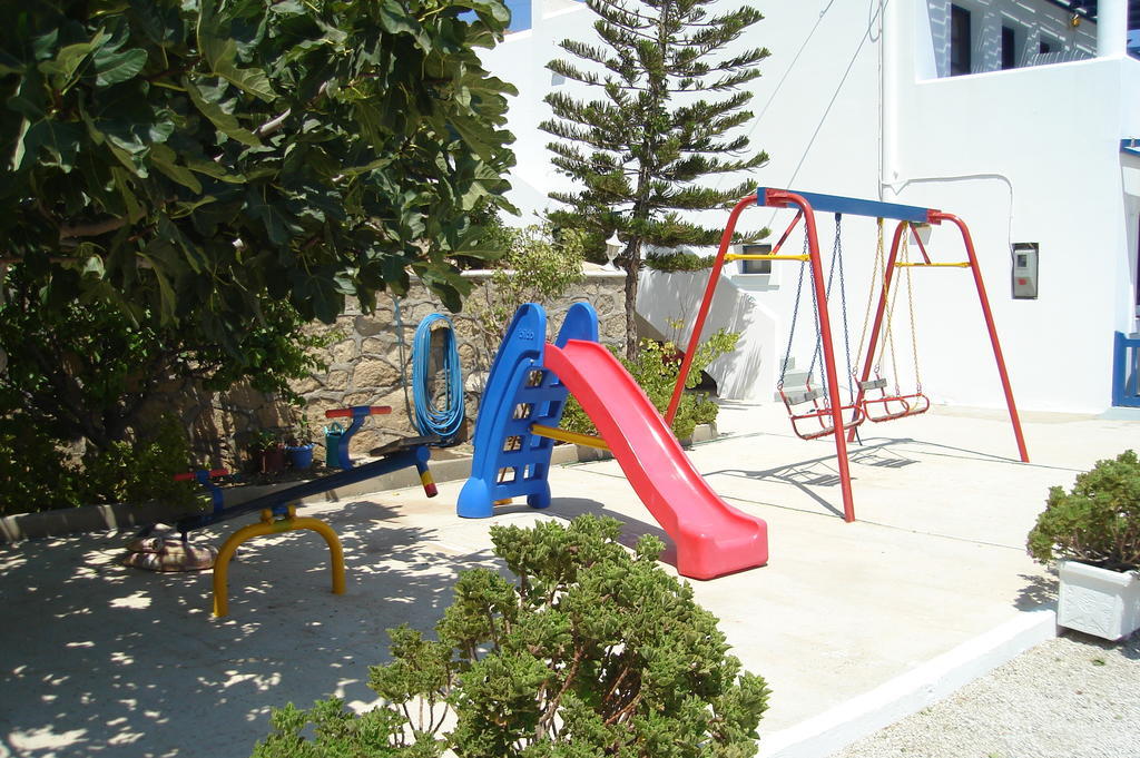 Ardani Bay Studios Amoopi Room photo