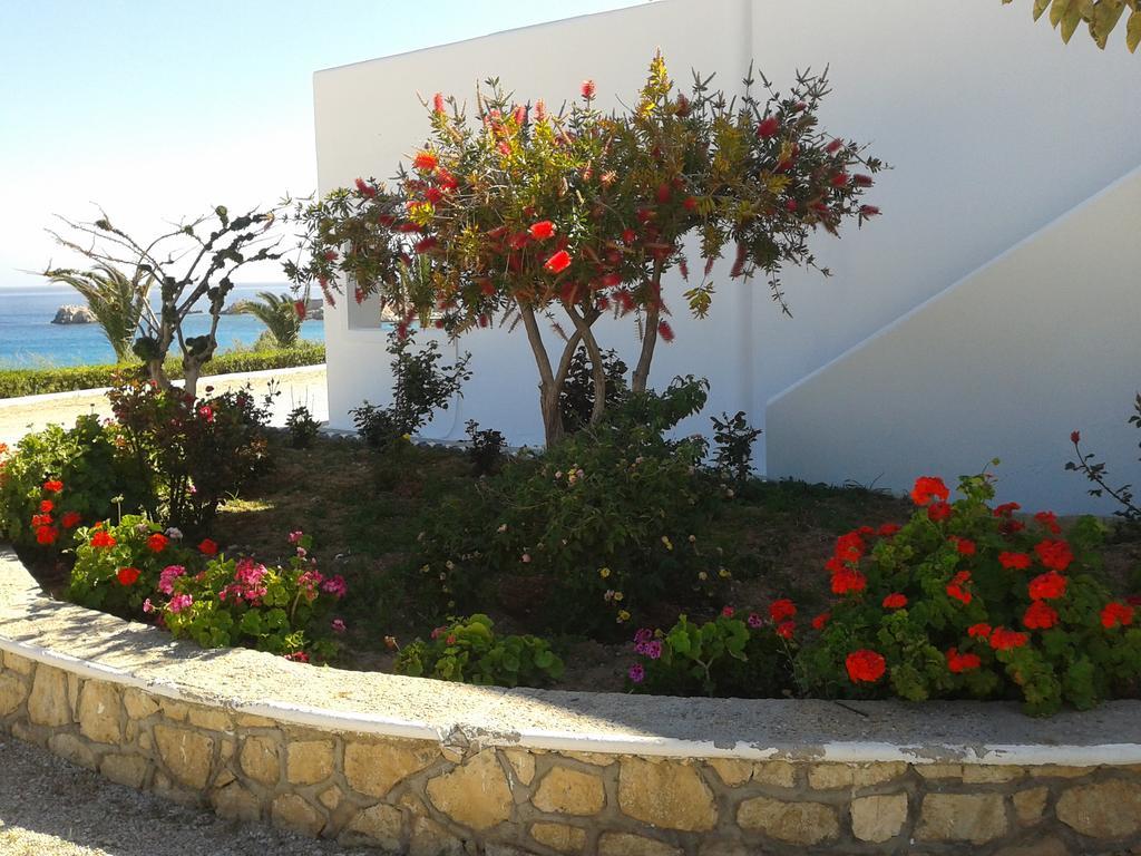 Ardani Bay Studios Amoopi Exterior photo